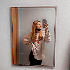 Meet your Posher, Olivia